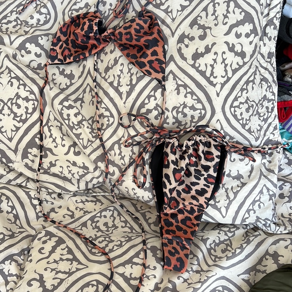 Berry Swimwear multi-way Top: XS, Bottom: Small. Both pieces come together.